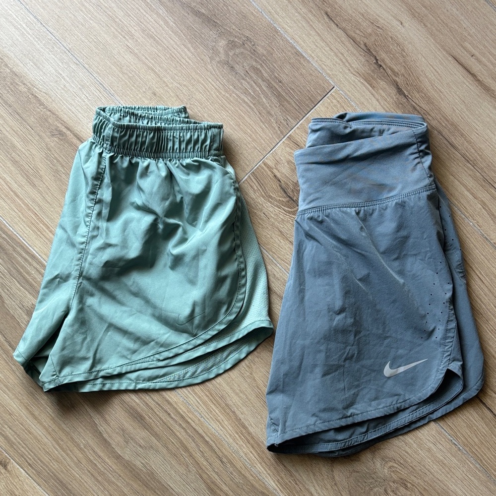 Nike Women’s Sage Green & Gray Athletic Skorts Duo in perfect condition!